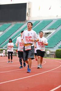 BIB: 4879, 1002, 285
                            <button type="button" onclick="openModal(5888023)" class="btn btn-primary btn-sm float-right btn-popup" data-toggle="modal" data-target=".modal-high-quality">
                        <i class="fas fa-shopping-cart"></i> Add to Cart
                    </button>
                                            <button type="button" onclick="isThisMe(5888023, true)" class="btn btn-success btn-sm float-right btn-popup btn-isme hidden" data-toggle="tooltip" data-placement="bottom" title="นี่คือรูปของคุณใช่ไหม คลิกที่นี่เพื่อเอาเข้าอัลบั้ม">
                        <i class="fas fa-plus"></i> Add to album
                    </button>
                    <button type="button" onclick="isThisMe(5888023, false)" class="btn btn-warning btn-sm float-right btn-popup btn-isnotme hidden">
                        <i class="fas fa-ban"></i> Remove from album
                    </button>