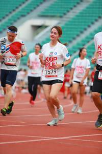 BIB: 1579, 2305
                            <button type="button" onclick="openModal(5887133)" class="btn btn-primary btn-sm float-right btn-popup" data-toggle="modal" data-target=".modal-high-quality">
                        <i class="fas fa-shopping-cart"></i> Add to Cart
                    </button>
                                            <button type="button" onclick="isThisMe(5887133, true)" class="btn btn-success btn-sm float-right btn-popup btn-isme hidden" data-toggle="tooltip" data-placement="bottom" title="นี่คือรูปของคุณใช่ไหม คลิกที่นี่เพื่อเอาเข้าอัลบั้ม">
                        <i class="fas fa-plus"></i> Add to album
                    </button>
                    <button type="button" onclick="isThisMe(5887133, false)" class="btn btn-warning btn-sm float-right btn-popup btn-isnotme hidden">
                        <i class="fas fa-ban"></i> Remove from album
                    </button>