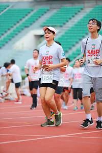 BIB: 154
                            <button type="button" onclick="openModal(5884738)" class="btn btn-primary btn-sm float-right btn-popup" data-toggle="modal" data-target=".modal-high-quality">
                        <i class="fas fa-shopping-cart"></i> Add to Cart
                    </button>
                                            <button type="button" onclick="isThisMe(5884738, true)" class="btn btn-success btn-sm float-right btn-popup btn-isme hidden" data-toggle="tooltip" data-placement="bottom" title="นี่คือรูปของคุณใช่ไหม คลิกที่นี่เพื่อเอาเข้าอัลบั้ม">
                        <i class="fas fa-plus"></i> Add to album
                    </button>
                    <button type="button" onclick="isThisMe(5884738, false)" class="btn btn-warning btn-sm float-right btn-popup btn-isnotme hidden">
                        <i class="fas fa-ban"></i> Remove from album
                    </button>