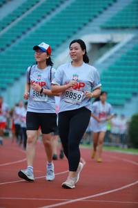 BIB: 8859, 884
                            <button type="button" onclick="openModal(5883355)" class="btn btn-primary btn-sm float-right btn-popup" data-toggle="modal" data-target=".modal-high-quality">
                        <i class="fas fa-shopping-cart"></i> Add to Cart
                    </button>
                                            <button type="button" onclick="isThisMe(5883355, true)" class="btn btn-success btn-sm float-right btn-popup btn-isme hidden" data-toggle="tooltip" data-placement="bottom" title="นี่คือรูปของคุณใช่ไหม คลิกที่นี่เพื่อเอาเข้าอัลบั้ม">
                        <i class="fas fa-plus"></i> Add to album
                    </button>
                    <button type="button" onclick="isThisMe(5883355, false)" class="btn btn-warning btn-sm float-right btn-popup btn-isnotme hidden">
                        <i class="fas fa-ban"></i> Remove from album
                    </button>