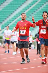 BIB: 1175, 3385
                            <button type="button" onclick="openModal(5886693)" class="btn btn-primary btn-sm float-right btn-popup" data-toggle="modal" data-target=".modal-high-quality">
                        <i class="fas fa-shopping-cart"></i> Add to Cart
                    </button>
                                            <button type="button" onclick="isThisMe(5886693, true)" class="btn btn-success btn-sm float-right btn-popup btn-isme hidden" data-toggle="tooltip" data-placement="bottom" title="นี่คือรูปของคุณใช่ไหม คลิกที่นี่เพื่อเอาเข้าอัลบั้ม">
                        <i class="fas fa-plus"></i> Add to album
                    </button>
                    <button type="button" onclick="isThisMe(5886693, false)" class="btn btn-warning btn-sm float-right btn-popup btn-isnotme hidden">
                        <i class="fas fa-ban"></i> Remove from album
                    </button>