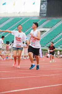 BIB: 1845, 1844
                            <button type="button" onclick="openModal(5893978)" class="btn btn-primary btn-sm float-right btn-popup" data-toggle="modal" data-target=".modal-high-quality">
                        <i class="fas fa-shopping-cart"></i> Add to Cart
                    </button>
                                            <button type="button" onclick="isThisMe(5893978, true)" class="btn btn-success btn-sm float-right btn-popup btn-isme hidden" data-toggle="tooltip" data-placement="bottom" title="นี่คือรูปของคุณใช่ไหม คลิกที่นี่เพื่อเอาเข้าอัลบั้ม">
                        <i class="fas fa-plus"></i> Add to album
                    </button>
                    <button type="button" onclick="isThisMe(5893978, false)" class="btn btn-warning btn-sm float-right btn-popup btn-isnotme hidden">
                        <i class="fas fa-ban"></i> Remove from album
                    </button>