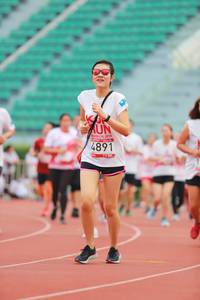 BIB: 2019, 4891
                            <button type="button" onclick="openModal(5895872)" class="btn btn-primary btn-sm float-right btn-popup" data-toggle="modal" data-target=".modal-high-quality">
                        <i class="fas fa-shopping-cart"></i> Add to Cart
                    </button>
                                            <button type="button" onclick="isThisMe(5895872, true)" class="btn btn-success btn-sm float-right btn-popup btn-isme hidden" data-toggle="tooltip" data-placement="bottom" title="นี่คือรูปของคุณใช่ไหม คลิกที่นี่เพื่อเอาเข้าอัลบั้ม">
                        <i class="fas fa-plus"></i> Add to album
                    </button>
                    <button type="button" onclick="isThisMe(5895872, false)" class="btn btn-warning btn-sm float-right btn-popup btn-isnotme hidden">
                        <i class="fas fa-ban"></i> Remove from album
                    </button>