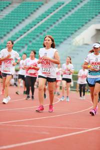 BIB: 1203, 5376
                            <button type="button" onclick="openModal(5895962)" class="btn btn-primary btn-sm float-right btn-popup" data-toggle="modal" data-target=".modal-high-quality">
                        <i class="fas fa-shopping-cart"></i> Add to Cart
                    </button>
                                            <button type="button" onclick="isThisMe(5895962, true)" class="btn btn-success btn-sm float-right btn-popup btn-isme hidden" data-toggle="tooltip" data-placement="bottom" title="นี่คือรูปของคุณใช่ไหม คลิกที่นี่เพื่อเอาเข้าอัลบั้ม">
                        <i class="fas fa-plus"></i> Add to album
                    </button>
                    <button type="button" onclick="isThisMe(5895962, false)" class="btn btn-warning btn-sm float-right btn-popup btn-isnotme hidden">
                        <i class="fas fa-ban"></i> Remove from album
                    </button>