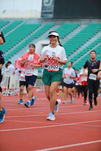 BIB: 5902, 2499, 428
                            <button type="button" onclick="openModal(5884357)" class="btn btn-primary btn-sm float-right btn-popup" data-toggle="modal" data-target=".modal-high-quality">
                        <i class="fas fa-shopping-cart"></i> Add to Cart
                    </button>
                                            <button type="button" onclick="isThisMe(5884357, true)" class="btn btn-success btn-sm float-right btn-popup btn-isme hidden" data-toggle="tooltip" data-placement="bottom" title="นี่คือรูปของคุณใช่ไหม คลิกที่นี่เพื่อเอาเข้าอัลบั้ม">
                        <i class="fas fa-plus"></i> Add to album
                    </button>
                    <button type="button" onclick="isThisMe(5884357, false)" class="btn btn-warning btn-sm float-right btn-popup btn-isnotme hidden">
                        <i class="fas fa-ban"></i> Remove from album
                    </button>