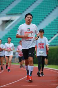 BIB: 8665, 333222
                            <button type="button" onclick="openModal(5884212)" class="btn btn-primary btn-sm float-right btn-popup" data-toggle="modal" data-target=".modal-high-quality">
                        <i class="fas fa-shopping-cart"></i> Add to Cart
                    </button>
                                            <button type="button" onclick="isThisMe(5884212, true)" class="btn btn-success btn-sm float-right btn-popup btn-isme hidden" data-toggle="tooltip" data-placement="bottom" title="นี่คือรูปของคุณใช่ไหม คลิกที่นี่เพื่อเอาเข้าอัลบั้ม">
                        <i class="fas fa-plus"></i> Add to album
                    </button>
                    <button type="button" onclick="isThisMe(5884212, false)" class="btn btn-warning btn-sm float-right btn-popup btn-isnotme hidden">
                        <i class="fas fa-ban"></i> Remove from album
                    </button>