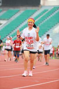 BIB: 2354
                            <button type="button" onclick="openModal(5891548)" class="btn btn-primary btn-sm float-right btn-popup" data-toggle="modal" data-target=".modal-high-quality">
                        <i class="fas fa-shopping-cart"></i> Add to Cart
                    </button>
                                            <button type="button" onclick="isThisMe(5891548, true)" class="btn btn-success btn-sm float-right btn-popup btn-isme hidden" data-toggle="tooltip" data-placement="bottom" title="นี่คือรูปของคุณใช่ไหม คลิกที่นี่เพื่อเอาเข้าอัลบั้ม">
                        <i class="fas fa-plus"></i> Add to album
                    </button>
                    <button type="button" onclick="isThisMe(5891548, false)" class="btn btn-warning btn-sm float-right btn-popup btn-isnotme hidden">
                        <i class="fas fa-ban"></i> Remove from album
                    </button>