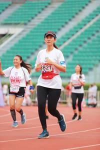 BIB: 3821, 2565
                            <button type="button" onclick="openModal(5887950)" class="btn btn-primary btn-sm float-right btn-popup" data-toggle="modal" data-target=".modal-high-quality">
                        <i class="fas fa-shopping-cart"></i> Add to Cart
                    </button>
                                            <button type="button" onclick="isThisMe(5887950, true)" class="btn btn-success btn-sm float-right btn-popup btn-isme hidden" data-toggle="tooltip" data-placement="bottom" title="นี่คือรูปของคุณใช่ไหม คลิกที่นี่เพื่อเอาเข้าอัลบั้ม">
                        <i class="fas fa-plus"></i> Add to album
                    </button>
                    <button type="button" onclick="isThisMe(5887950, false)" class="btn btn-warning btn-sm float-right btn-popup btn-isnotme hidden">
                        <i class="fas fa-ban"></i> Remove from album
                    </button>