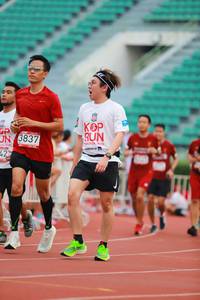 BIB: 3837, 019
                            <button type="button" onclick="openModal(5888618)" class="btn btn-primary btn-sm float-right btn-popup" data-toggle="modal" data-target=".modal-high-quality">
                        <i class="fas fa-shopping-cart"></i> Add to Cart
                    </button>
                                            <button type="button" onclick="isThisMe(5888618, true)" class="btn btn-success btn-sm float-right btn-popup btn-isme hidden" data-toggle="tooltip" data-placement="bottom" title="นี่คือรูปของคุณใช่ไหม คลิกที่นี่เพื่อเอาเข้าอัลบั้ม">
                        <i class="fas fa-plus"></i> Add to album
                    </button>
                    <button type="button" onclick="isThisMe(5888618, false)" class="btn btn-warning btn-sm float-right btn-popup btn-isnotme hidden">
                        <i class="fas fa-ban"></i> Remove from album
                    </button>