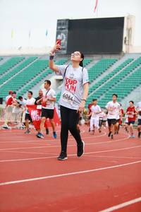 BIB: 6064
                            <button type="button" onclick="openModal(5886436)" class="btn btn-primary btn-sm float-right btn-popup" data-toggle="modal" data-target=".modal-high-quality">
                        <i class="fas fa-shopping-cart"></i> Add to Cart
                    </button>
                                            <button type="button" onclick="isThisMe(5886436, true)" class="btn btn-success btn-sm float-right btn-popup btn-isme hidden" data-toggle="tooltip" data-placement="bottom" title="นี่คือรูปของคุณใช่ไหม คลิกที่นี่เพื่อเอาเข้าอัลบั้ม">
                        <i class="fas fa-plus"></i> Add to album
                    </button>
                    <button type="button" onclick="isThisMe(5886436, false)" class="btn btn-warning btn-sm float-right btn-popup btn-isnotme hidden">
                        <i class="fas fa-ban"></i> Remove from album
                    </button>