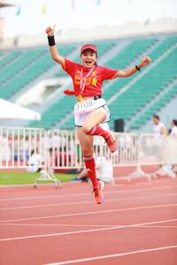 BIB: 3108
                            <button type="button" onclick="openModal(5905223)" class="btn btn-primary btn-sm float-right btn-popup" data-toggle="modal" data-target=".modal-high-quality">
                        <i class="fas fa-shopping-cart"></i> Add to Cart
                    </button>
                                            <button type="button" onclick="isThisMe(5905223, true)" class="btn btn-success btn-sm float-right btn-popup btn-isme hidden" data-toggle="tooltip" data-placement="bottom" title="นี่คือรูปของคุณใช่ไหม คลิกที่นี่เพื่อเอาเข้าอัลบั้ม">
                        <i class="fas fa-plus"></i> Add to album
                    </button>
                    <button type="button" onclick="isThisMe(5905223, false)" class="btn btn-warning btn-sm float-right btn-popup btn-isnotme hidden">
                        <i class="fas fa-ban"></i> Remove from album
                    </button>