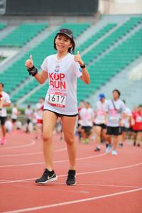 BIB: 1617, 201
                            <button type="button" onclick="openModal(5886790)" class="btn btn-primary btn-sm float-right btn-popup" data-toggle="modal" data-target=".modal-high-quality">
                        <i class="fas fa-shopping-cart"></i> Add to Cart
                    </button>
                                            <button type="button" onclick="isThisMe(5886790, true)" class="btn btn-success btn-sm float-right btn-popup btn-isme hidden" data-toggle="tooltip" data-placement="bottom" title="นี่คือรูปของคุณใช่ไหม คลิกที่นี่เพื่อเอาเข้าอัลบั้ม">
                        <i class="fas fa-plus"></i> Add to album
                    </button>
                    <button type="button" onclick="isThisMe(5886790, false)" class="btn btn-warning btn-sm float-right btn-popup btn-isnotme hidden">
                        <i class="fas fa-ban"></i> Remove from album
                    </button>