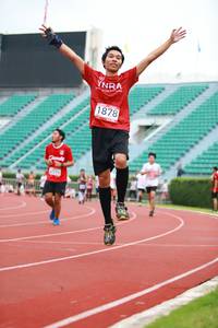 BIB: 1878
                            <button type="button" onclick="openModal(5885865)" class="btn btn-primary btn-sm float-right btn-popup" data-toggle="modal" data-target=".modal-high-quality">
                        <i class="fas fa-shopping-cart"></i> Add to Cart
                    </button>
                                            <button type="button" onclick="isThisMe(5885865, true)" class="btn btn-success btn-sm float-right btn-popup btn-isme hidden" data-toggle="tooltip" data-placement="bottom" title="นี่คือรูปของคุณใช่ไหม คลิกที่นี่เพื่อเอาเข้าอัลบั้ม">
                        <i class="fas fa-plus"></i> Add to album
                    </button>
                    <button type="button" onclick="isThisMe(5885865, false)" class="btn btn-warning btn-sm float-right btn-popup btn-isnotme hidden">
                        <i class="fas fa-ban"></i> Remove from album
                    </button>