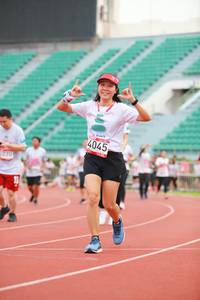 BIB: 4045
                            <button type="button" onclick="openModal(5889697)" class="btn btn-primary btn-sm float-right btn-popup" data-toggle="modal" data-target=".modal-high-quality">
                        <i class="fas fa-shopping-cart"></i> Add to Cart
                    </button>
                                            <button type="button" onclick="isThisMe(5889697, true)" class="btn btn-success btn-sm float-right btn-popup btn-isme hidden" data-toggle="tooltip" data-placement="bottom" title="นี่คือรูปของคุณใช่ไหม คลิกที่นี่เพื่อเอาเข้าอัลบั้ม">
                        <i class="fas fa-plus"></i> Add to album
                    </button>
                    <button type="button" onclick="isThisMe(5889697, false)" class="btn btn-warning btn-sm float-right btn-popup btn-isnotme hidden">
                        <i class="fas fa-ban"></i> Remove from album
                    </button>