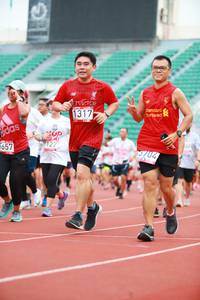 BIB: 1317, 127, 657, 3704, 
                            <button type="button" onclick="openModal(5886659)" class="btn btn-primary btn-sm float-right btn-popup" data-toggle="modal" data-target=".modal-high-quality">
                        <i class="fas fa-shopping-cart"></i> Add to Cart
                    </button>
                                            <button type="button" onclick="isThisMe(5886659, true)" class="btn btn-success btn-sm float-right btn-popup btn-isme hidden" data-toggle="tooltip" data-placement="bottom" title="นี่คือรูปของคุณใช่ไหม คลิกที่นี่เพื่อเอาเข้าอัลบั้ม">
                        <i class="fas fa-plus"></i> Add to album
                    </button>
                    <button type="button" onclick="isThisMe(5886659, false)" class="btn btn-warning btn-sm float-right btn-popup btn-isnotme hidden">
                        <i class="fas fa-ban"></i> Remove from album
                    </button>