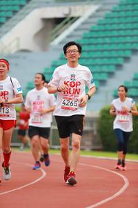 BIB: 4265
                            <button type="button" onclick="openModal(5897325)" class="btn btn-primary btn-sm float-right btn-popup" data-toggle="modal" data-target=".modal-high-quality">
                        <i class="fas fa-shopping-cart"></i> Add to Cart
                    </button>
                                            <button type="button" onclick="isThisMe(5897325, true)" class="btn btn-success btn-sm float-right btn-popup btn-isme hidden" data-toggle="tooltip" data-placement="bottom" title="นี่คือรูปของคุณใช่ไหม คลิกที่นี่เพื่อเอาเข้าอัลบั้ม">
                        <i class="fas fa-plus"></i> Add to album
                    </button>
                    <button type="button" onclick="isThisMe(5897325, false)" class="btn btn-warning btn-sm float-right btn-popup btn-isnotme hidden">
                        <i class="fas fa-ban"></i> Remove from album
                    </button>