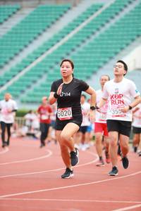 BIB: 5020, 355
                            <button type="button" onclick="openModal(5897695)" class="btn btn-primary btn-sm float-right btn-popup" data-toggle="modal" data-target=".modal-high-quality">
                        <i class="fas fa-shopping-cart"></i> Add to Cart
                    </button>
                                            <button type="button" onclick="isThisMe(5897695, true)" class="btn btn-success btn-sm float-right btn-popup btn-isme hidden" data-toggle="tooltip" data-placement="bottom" title="นี่คือรูปของคุณใช่ไหม คลิกที่นี่เพื่อเอาเข้าอัลบั้ม">
                        <i class="fas fa-plus"></i> Add to album
                    </button>
                    <button type="button" onclick="isThisMe(5897695, false)" class="btn btn-warning btn-sm float-right btn-popup btn-isnotme hidden">
                        <i class="fas fa-ban"></i> Remove from album
                    </button>