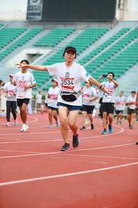 BIB: 3534, 1629
                            <button type="button" onclick="openModal(5885026)" class="btn btn-primary btn-sm float-right btn-popup" data-toggle="modal" data-target=".modal-high-quality">
                        <i class="fas fa-shopping-cart"></i> Add to Cart
                    </button>
                                            <button type="button" onclick="isThisMe(5885026, true)" class="btn btn-success btn-sm float-right btn-popup btn-isme hidden" data-toggle="tooltip" data-placement="bottom" title="นี่คือรูปของคุณใช่ไหม คลิกที่นี่เพื่อเอาเข้าอัลบั้ม">
                        <i class="fas fa-plus"></i> Add to album
                    </button>
                    <button type="button" onclick="isThisMe(5885026, false)" class="btn btn-warning btn-sm float-right btn-popup btn-isnotme hidden">
                        <i class="fas fa-ban"></i> Remove from album
                    </button>