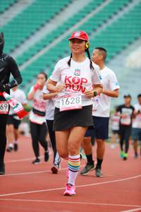 BIB: 1628
                            <button type="button" onclick="openModal(5886742)" class="btn btn-primary btn-sm float-right btn-popup" data-toggle="modal" data-target=".modal-high-quality">
                        <i class="fas fa-shopping-cart"></i> Add to Cart
                    </button>
                                            <button type="button" onclick="isThisMe(5886742, true)" class="btn btn-success btn-sm float-right btn-popup btn-isme hidden" data-toggle="tooltip" data-placement="bottom" title="นี่คือรูปของคุณใช่ไหม คลิกที่นี่เพื่อเอาเข้าอัลบั้ม">
                        <i class="fas fa-plus"></i> Add to album
                    </button>
                    <button type="button" onclick="isThisMe(5886742, false)" class="btn btn-warning btn-sm float-right btn-popup btn-isnotme hidden">
                        <i class="fas fa-ban"></i> Remove from album
                    </button>