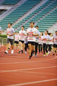 BIB: 1761, 281, 826
                            <button type="button" onclick="openModal(5882756)" class="btn btn-primary btn-sm float-right btn-popup" data-toggle="modal" data-target=".modal-high-quality">
                        <i class="fas fa-shopping-cart"></i> Add to Cart
                    </button>
                                            <button type="button" onclick="isThisMe(5882756, true)" class="btn btn-success btn-sm float-right btn-popup btn-isme hidden" data-toggle="tooltip" data-placement="bottom" title="นี่คือรูปของคุณใช่ไหม คลิกที่นี่เพื่อเอาเข้าอัลบั้ม">
                        <i class="fas fa-plus"></i> Add to album
                    </button>
                    <button type="button" onclick="isThisMe(5882756, false)" class="btn btn-warning btn-sm float-right btn-popup btn-isnotme hidden">
                        <i class="fas fa-ban"></i> Remove from album
                    </button>