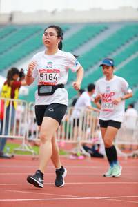 BIB: 5184, 633
                            <button type="button" onclick="openModal(5898936)" class="btn btn-primary btn-sm float-right btn-popup" data-toggle="modal" data-target=".modal-high-quality">
                        <i class="fas fa-shopping-cart"></i> Add to Cart
                    </button>
                                            <button type="button" onclick="isThisMe(5898936, true)" class="btn btn-success btn-sm float-right btn-popup btn-isme hidden" data-toggle="tooltip" data-placement="bottom" title="นี่คือรูปของคุณใช่ไหม คลิกที่นี่เพื่อเอาเข้าอัลบั้ม">
                        <i class="fas fa-plus"></i> Add to album
                    </button>
                    <button type="button" onclick="isThisMe(5898936, false)" class="btn btn-warning btn-sm float-right btn-popup btn-isnotme hidden">
                        <i class="fas fa-ban"></i> Remove from album
                    </button>