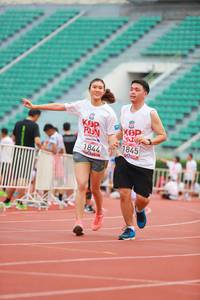 BIB: 1845, 1844
                            <button type="button" onclick="openModal(5893960)" class="btn btn-primary btn-sm float-right btn-popup" data-toggle="modal" data-target=".modal-high-quality">
                        <i class="fas fa-shopping-cart"></i> Add to Cart
                    </button>
                                            <button type="button" onclick="isThisMe(5893960, true)" class="btn btn-success btn-sm float-right btn-popup btn-isme hidden" data-toggle="tooltip" data-placement="bottom" title="นี่คือรูปของคุณใช่ไหม คลิกที่นี่เพื่อเอาเข้าอัลบั้ม">
                        <i class="fas fa-plus"></i> Add to album
                    </button>
                    <button type="button" onclick="isThisMe(5893960, false)" class="btn btn-warning btn-sm float-right btn-popup btn-isnotme hidden">
                        <i class="fas fa-ban"></i> Remove from album
                    </button>