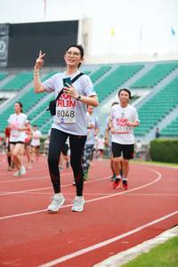 BIB: 8048, 4519
                            <button type="button" onclick="openModal(5885811)" class="btn btn-primary btn-sm float-right btn-popup" data-toggle="modal" data-target=".modal-high-quality">
                        <i class="fas fa-shopping-cart"></i> Add to Cart
                    </button>
                                            <button type="button" onclick="isThisMe(5885811, true)" class="btn btn-success btn-sm float-right btn-popup btn-isme hidden" data-toggle="tooltip" data-placement="bottom" title="นี่คือรูปของคุณใช่ไหม คลิกที่นี่เพื่อเอาเข้าอัลบั้ม">
                        <i class="fas fa-plus"></i> Add to album
                    </button>
                    <button type="button" onclick="isThisMe(5885811, false)" class="btn btn-warning btn-sm float-right btn-popup btn-isnotme hidden">
                        <i class="fas fa-ban"></i> Remove from album
                    </button>