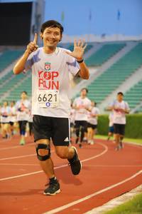 BIB: 6621
                            <button type="button" onclick="openModal(5881711)" class="btn btn-primary btn-sm float-right btn-popup" data-toggle="modal" data-target=".modal-high-quality">
                        <i class="fas fa-shopping-cart"></i> Add to Cart
                    </button>
                                            <button type="button" onclick="isThisMe(5881711, true)" class="btn btn-success btn-sm float-right btn-popup btn-isme hidden" data-toggle="tooltip" data-placement="bottom" title="นี่คือรูปของคุณใช่ไหม คลิกที่นี่เพื่อเอาเข้าอัลบั้ม">
                        <i class="fas fa-plus"></i> Add to album
                    </button>
                    <button type="button" onclick="isThisMe(5881711, false)" class="btn btn-warning btn-sm float-right btn-popup btn-isnotme hidden">
                        <i class="fas fa-ban"></i> Remove from album
                    </button>