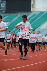 BIB: 201, 1720
                            <button type="button" onclick="openModal(5884379)" class="btn btn-primary btn-sm float-right btn-popup" data-toggle="modal" data-target=".modal-high-quality">
                        <i class="fas fa-shopping-cart"></i> Add to Cart
                    </button>
                                            <button type="button" onclick="isThisMe(5884379, true)" class="btn btn-success btn-sm float-right btn-popup btn-isme hidden" data-toggle="tooltip" data-placement="bottom" title="นี่คือรูปของคุณใช่ไหม คลิกที่นี่เพื่อเอาเข้าอัลบั้ม">
                        <i class="fas fa-plus"></i> Add to album
                    </button>
                    <button type="button" onclick="isThisMe(5884379, false)" class="btn btn-warning btn-sm float-right btn-popup btn-isnotme hidden">
                        <i class="fas fa-ban"></i> Remove from album
                    </button>