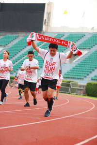 BIB: 2823, 5006, 4992
                            <button type="button" onclick="openModal(5896103)" class="btn btn-primary btn-sm float-right btn-popup" data-toggle="modal" data-target=".modal-high-quality">
                        <i class="fas fa-shopping-cart"></i> Add to Cart
                    </button>
                                            <button type="button" onclick="isThisMe(5896103, true)" class="btn btn-success btn-sm float-right btn-popup btn-isme hidden" data-toggle="tooltip" data-placement="bottom" title="นี่คือรูปของคุณใช่ไหม คลิกที่นี่เพื่อเอาเข้าอัลบั้ม">
                        <i class="fas fa-plus"></i> Add to album
                    </button>
                    <button type="button" onclick="isThisMe(5896103, false)" class="btn btn-warning btn-sm float-right btn-popup btn-isnotme hidden">
                        <i class="fas fa-ban"></i> Remove from album
                    </button>