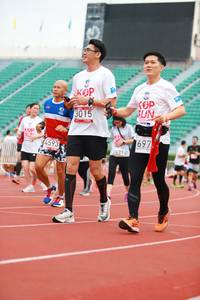 BIB: 3015, 697, 7671, 4593
                            <button type="button" onclick="openModal(5886218)" class="btn btn-primary btn-sm float-right btn-popup" data-toggle="modal" data-target=".modal-high-quality">
                        <i class="fas fa-shopping-cart"></i> Add to Cart
                    </button>
                                            <button type="button" onclick="isThisMe(5886218, true)" class="btn btn-success btn-sm float-right btn-popup btn-isme hidden" data-toggle="tooltip" data-placement="bottom" title="นี่คือรูปของคุณใช่ไหม คลิกที่นี่เพื่อเอาเข้าอัลบั้ม">
                        <i class="fas fa-plus"></i> Add to album
                    </button>
                    <button type="button" onclick="isThisMe(5886218, false)" class="btn btn-warning btn-sm float-right btn-popup btn-isnotme hidden">
                        <i class="fas fa-ban"></i> Remove from album
                    </button>