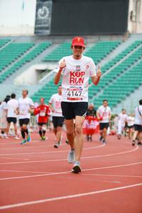 BIB: 4147
                            <button type="button" onclick="openModal(5886406)" class="btn btn-primary btn-sm float-right btn-popup" data-toggle="modal" data-target=".modal-high-quality">
                        <i class="fas fa-shopping-cart"></i> Add to Cart
                    </button>
                                            <button type="button" onclick="isThisMe(5886406, true)" class="btn btn-success btn-sm float-right btn-popup btn-isme hidden" data-toggle="tooltip" data-placement="bottom" title="นี่คือรูปของคุณใช่ไหม คลิกที่นี่เพื่อเอาเข้าอัลบั้ม">
                        <i class="fas fa-plus"></i> Add to album
                    </button>
                    <button type="button" onclick="isThisMe(5886406, false)" class="btn btn-warning btn-sm float-right btn-popup btn-isnotme hidden">
                        <i class="fas fa-ban"></i> Remove from album
                    </button>