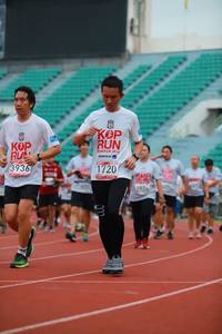 BIB: 3936, 201, 1720, 7926
                            <button type="button" onclick="openModal(5884376)" class="btn btn-primary btn-sm float-right btn-popup" data-toggle="modal" data-target=".modal-high-quality">
                        <i class="fas fa-shopping-cart"></i> Add to Cart
                    </button>
                                            <button type="button" onclick="isThisMe(5884376, true)" class="btn btn-success btn-sm float-right btn-popup btn-isme hidden" data-toggle="tooltip" data-placement="bottom" title="นี่คือรูปของคุณใช่ไหม คลิกที่นี่เพื่อเอาเข้าอัลบั้ม">
                        <i class="fas fa-plus"></i> Add to album
                    </button>
                    <button type="button" onclick="isThisMe(5884376, false)" class="btn btn-warning btn-sm float-right btn-popup btn-isnotme hidden">
                        <i class="fas fa-ban"></i> Remove from album
                    </button>