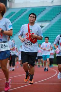 BIB: 6708, 064
                            <button type="button" onclick="openModal(5883017)" class="btn btn-primary btn-sm float-right btn-popup" data-toggle="modal" data-target=".modal-high-quality">
                        <i class="fas fa-shopping-cart"></i> Add to Cart
                    </button>
                                            <button type="button" onclick="isThisMe(5883017, true)" class="btn btn-success btn-sm float-right btn-popup btn-isme hidden" data-toggle="tooltip" data-placement="bottom" title="นี่คือรูปของคุณใช่ไหม คลิกที่นี่เพื่อเอาเข้าอัลบั้ม">
                        <i class="fas fa-plus"></i> Add to album
                    </button>
                    <button type="button" onclick="isThisMe(5883017, false)" class="btn btn-warning btn-sm float-right btn-popup btn-isnotme hidden">
                        <i class="fas fa-ban"></i> Remove from album
                    </button>