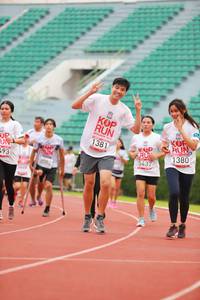 BIB: 1380, 1381, 5437, 8002
                            <button type="button" onclick="openModal(5894611)" class="btn btn-primary btn-sm float-right btn-popup" data-toggle="modal" data-target=".modal-high-quality">
                        <i class="fas fa-shopping-cart"></i> Add to Cart
                    </button>
                                            <button type="button" onclick="isThisMe(5894611, true)" class="btn btn-success btn-sm float-right btn-popup btn-isme hidden" data-toggle="tooltip" data-placement="bottom" title="นี่คือรูปของคุณใช่ไหม คลิกที่นี่เพื่อเอาเข้าอัลบั้ม">
                        <i class="fas fa-plus"></i> Add to album
                    </button>
                    <button type="button" onclick="isThisMe(5894611, false)" class="btn btn-warning btn-sm float-right btn-popup btn-isnotme hidden">
                        <i class="fas fa-ban"></i> Remove from album
                    </button>