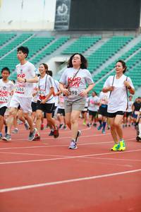 BIB: 398, 2366, 424
                            <button type="button" onclick="openModal(5885689)" class="btn btn-primary btn-sm float-right btn-popup" data-toggle="modal" data-target=".modal-high-quality">
                        <i class="fas fa-shopping-cart"></i> Add to Cart
                    </button>
                                            <button type="button" onclick="isThisMe(5885689, true)" class="btn btn-success btn-sm float-right btn-popup btn-isme hidden" data-toggle="tooltip" data-placement="bottom" title="นี่คือรูปของคุณใช่ไหม คลิกที่นี่เพื่อเอาเข้าอัลบั้ม">
                        <i class="fas fa-plus"></i> Add to album
                    </button>
                    <button type="button" onclick="isThisMe(5885689, false)" class="btn btn-warning btn-sm float-right btn-popup btn-isnotme hidden">
                        <i class="fas fa-ban"></i> Remove from album
                    </button>