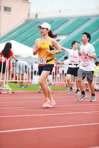 BIB: 1494, 1587
                            <button type="button" onclick="openModal(5886988)" class="btn btn-primary btn-sm float-right btn-popup" data-toggle="modal" data-target=".modal-high-quality">
                        <i class="fas fa-shopping-cart"></i> Add to Cart
                    </button>
                                            <button type="button" onclick="isThisMe(5886988, true)" class="btn btn-success btn-sm float-right btn-popup btn-isme hidden" data-toggle="tooltip" data-placement="bottom" title="นี่คือรูปของคุณใช่ไหม คลิกที่นี่เพื่อเอาเข้าอัลบั้ม">
                        <i class="fas fa-plus"></i> Add to album
                    </button>
                    <button type="button" onclick="isThisMe(5886988, false)" class="btn btn-warning btn-sm float-right btn-popup btn-isnotme hidden">
                        <i class="fas fa-ban"></i> Remove from album
                    </button>