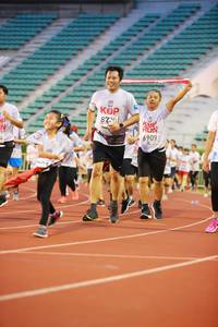 BIB: 6909
                            <button type="button" onclick="openModal(5882633)" class="btn btn-primary btn-sm float-right btn-popup" data-toggle="modal" data-target=".modal-high-quality">
                        <i class="fas fa-shopping-cart"></i> Add to Cart
                    </button>
                                            <button type="button" onclick="isThisMe(5882633, true)" class="btn btn-success btn-sm float-right btn-popup btn-isme hidden" data-toggle="tooltip" data-placement="bottom" title="นี่คือรูปของคุณใช่ไหม คลิกที่นี่เพื่อเอาเข้าอัลบั้ม">
                        <i class="fas fa-plus"></i> Add to album
                    </button>
                    <button type="button" onclick="isThisMe(5882633, false)" class="btn btn-warning btn-sm float-right btn-popup btn-isnotme hidden">
                        <i class="fas fa-ban"></i> Remove from album
                    </button>