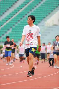 BIB: 1539
                            <button type="button" onclick="openModal(5893497)" class="btn btn-primary btn-sm float-right btn-popup" data-toggle="modal" data-target=".modal-high-quality">
                        <i class="fas fa-shopping-cart"></i> Add to Cart
                    </button>
                                            <button type="button" onclick="isThisMe(5893497, true)" class="btn btn-success btn-sm float-right btn-popup btn-isme hidden" data-toggle="tooltip" data-placement="bottom" title="นี่คือรูปของคุณใช่ไหม คลิกที่นี่เพื่อเอาเข้าอัลบั้ม">
                        <i class="fas fa-plus"></i> Add to album
                    </button>
                    <button type="button" onclick="isThisMe(5893497, false)" class="btn btn-warning btn-sm float-right btn-popup btn-isnotme hidden">
                        <i class="fas fa-ban"></i> Remove from album
                    </button>