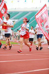 BIB: 1778
                            <button type="button" onclick="openModal(5892976)" class="btn btn-primary btn-sm float-right btn-popup" data-toggle="modal" data-target=".modal-high-quality">
                        <i class="fas fa-shopping-cart"></i> Add to Cart
                    </button>
                                            <button type="button" onclick="isThisMe(5892976, true)" class="btn btn-success btn-sm float-right btn-popup btn-isme hidden" data-toggle="tooltip" data-placement="bottom" title="นี่คือรูปของคุณใช่ไหม คลิกที่นี่เพื่อเอาเข้าอัลบั้ม">
                        <i class="fas fa-plus"></i> Add to album
                    </button>
                    <button type="button" onclick="isThisMe(5892976, false)" class="btn btn-warning btn-sm float-right btn-popup btn-isnotme hidden">
                        <i class="fas fa-ban"></i> Remove from album
                    </button>