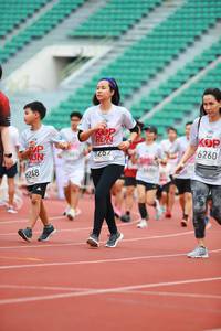 BIB: 6260, 8248, 1468
                            <button type="button" onclick="openModal(5885593)" class="btn btn-primary btn-sm float-right btn-popup" data-toggle="modal" data-target=".modal-high-quality">
                        <i class="fas fa-shopping-cart"></i> Add to Cart
                    </button>
                                            <button type="button" onclick="isThisMe(5885593, true)" class="btn btn-success btn-sm float-right btn-popup btn-isme hidden" data-toggle="tooltip" data-placement="bottom" title="นี่คือรูปของคุณใช่ไหม คลิกที่นี่เพื่อเอาเข้าอัลบั้ม">
                        <i class="fas fa-plus"></i> Add to album
                    </button>
                    <button type="button" onclick="isThisMe(5885593, false)" class="btn btn-warning btn-sm float-right btn-popup btn-isnotme hidden">
                        <i class="fas fa-ban"></i> Remove from album
                    </button>