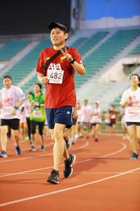 BIB: 482, 2059, 825
                            <button type="button" onclick="openModal(5879267)" class="btn btn-primary btn-sm float-right btn-popup" data-toggle="modal" data-target=".modal-high-quality">
                        <i class="fas fa-shopping-cart"></i> Add to Cart
                    </button>
                                            <button type="button" onclick="isThisMe(5879267, true)" class="btn btn-success btn-sm float-right btn-popup btn-isme hidden" data-toggle="tooltip" data-placement="bottom" title="นี่คือรูปของคุณใช่ไหม คลิกที่นี่เพื่อเอาเข้าอัลบั้ม">
                        <i class="fas fa-plus"></i> Add to album
                    </button>
                    <button type="button" onclick="isThisMe(5879267, false)" class="btn btn-warning btn-sm float-right btn-popup btn-isnotme hidden">
                        <i class="fas fa-ban"></i> Remove from album
                    </button>