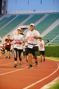 BIB: 6010, 16009, 3002
                            <button type="button" onclick="openModal(5882132)" class="btn btn-primary btn-sm float-right btn-popup" data-toggle="modal" data-target=".modal-high-quality">
                        <i class="fas fa-shopping-cart"></i> Add to Cart
                    </button>
                                            <button type="button" onclick="isThisMe(5882132, true)" class="btn btn-success btn-sm float-right btn-popup btn-isme hidden" data-toggle="tooltip" data-placement="bottom" title="นี่คือรูปของคุณใช่ไหม คลิกที่นี่เพื่อเอาเข้าอัลบั้ม">
                        <i class="fas fa-plus"></i> Add to album
                    </button>
                    <button type="button" onclick="isThisMe(5882132, false)" class="btn btn-warning btn-sm float-right btn-popup btn-isnotme hidden">
                        <i class="fas fa-ban"></i> Remove from album
                    </button>