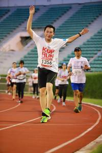 BIB: 1356, 416
                            <button type="button" onclick="openModal(5881331)" class="btn btn-primary btn-sm float-right btn-popup" data-toggle="modal" data-target=".modal-high-quality">
                        <i class="fas fa-shopping-cart"></i> Add to Cart
                    </button>
                                            <button type="button" onclick="isThisMe(5881331, true)" class="btn btn-success btn-sm float-right btn-popup btn-isme hidden" data-toggle="tooltip" data-placement="bottom" title="นี่คือรูปของคุณใช่ไหม คลิกที่นี่เพื่อเอาเข้าอัลบั้ม">
                        <i class="fas fa-plus"></i> Add to album
                    </button>
                    <button type="button" onclick="isThisMe(5881331, false)" class="btn btn-warning btn-sm float-right btn-popup btn-isnotme hidden">
                        <i class="fas fa-ban"></i> Remove from album
                    </button>