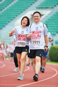 BIB: 7980, 2010, 7979
                            <button type="button" onclick="openModal(5886552)" class="btn btn-primary btn-sm float-right btn-popup" data-toggle="modal" data-target=".modal-high-quality">
                        <i class="fas fa-shopping-cart"></i> Add to Cart
                    </button>
                                            <button type="button" onclick="isThisMe(5886552, true)" class="btn btn-success btn-sm float-right btn-popup btn-isme hidden" data-toggle="tooltip" data-placement="bottom" title="นี่คือรูปของคุณใช่ไหม คลิกที่นี่เพื่อเอาเข้าอัลบั้ม">
                        <i class="fas fa-plus"></i> Add to album
                    </button>
                    <button type="button" onclick="isThisMe(5886552, false)" class="btn btn-warning btn-sm float-right btn-popup btn-isnotme hidden">
                        <i class="fas fa-ban"></i> Remove from album
                    </button>