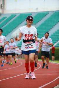 BIB: 4092, 
                            <button type="button" onclick="openModal(5884483)" class="btn btn-primary btn-sm float-right btn-popup" data-toggle="modal" data-target=".modal-high-quality">
                        <i class="fas fa-shopping-cart"></i> Add to Cart
                    </button>
                                            <button type="button" onclick="isThisMe(5884483, true)" class="btn btn-success btn-sm float-right btn-popup btn-isme hidden" data-toggle="tooltip" data-placement="bottom" title="นี่คือรูปของคุณใช่ไหม คลิกที่นี่เพื่อเอาเข้าอัลบั้ม">
                        <i class="fas fa-plus"></i> Add to album
                    </button>
                    <button type="button" onclick="isThisMe(5884483, false)" class="btn btn-warning btn-sm float-right btn-popup btn-isnotme hidden">
                        <i class="fas fa-ban"></i> Remove from album
                    </button>