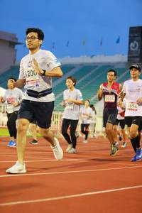 BIB: 6200, 3694
                            <button type="button" onclick="openModal(5880864)" class="btn btn-primary btn-sm float-right btn-popup" data-toggle="modal" data-target=".modal-high-quality">
                        <i class="fas fa-shopping-cart"></i> Add to Cart
                    </button>
                                            <button type="button" onclick="isThisMe(5880864, true)" class="btn btn-success btn-sm float-right btn-popup btn-isme hidden" data-toggle="tooltip" data-placement="bottom" title="นี่คือรูปของคุณใช่ไหม คลิกที่นี่เพื่อเอาเข้าอัลบั้ม">
                        <i class="fas fa-plus"></i> Add to album
                    </button>
                    <button type="button" onclick="isThisMe(5880864, false)" class="btn btn-warning btn-sm float-right btn-popup btn-isnotme hidden">
                        <i class="fas fa-ban"></i> Remove from album
                    </button>