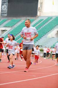 BIB: 1667, 7567
                            <button type="button" onclick="openModal(5889317)" class="btn btn-primary btn-sm float-right btn-popup" data-toggle="modal" data-target=".modal-high-quality">
                        <i class="fas fa-shopping-cart"></i> Add to Cart
                    </button>
                                            <button type="button" onclick="isThisMe(5889317, true)" class="btn btn-success btn-sm float-right btn-popup btn-isme hidden" data-toggle="tooltip" data-placement="bottom" title="นี่คือรูปของคุณใช่ไหม คลิกที่นี่เพื่อเอาเข้าอัลบั้ม">
                        <i class="fas fa-plus"></i> Add to album
                    </button>
                    <button type="button" onclick="isThisMe(5889317, false)" class="btn btn-warning btn-sm float-right btn-popup btn-isnotme hidden">
                        <i class="fas fa-ban"></i> Remove from album
                    </button>