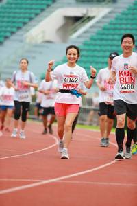 BIB: 4480, 4042
                            <button type="button" onclick="openModal(5894715)" class="btn btn-primary btn-sm float-right btn-popup" data-toggle="modal" data-target=".modal-high-quality">
                        <i class="fas fa-shopping-cart"></i> Add to Cart
                    </button>
                                            <button type="button" onclick="isThisMe(5894715, true)" class="btn btn-success btn-sm float-right btn-popup btn-isme hidden" data-toggle="tooltip" data-placement="bottom" title="นี่คือรูปของคุณใช่ไหม คลิกที่นี่เพื่อเอาเข้าอัลบั้ม">
                        <i class="fas fa-plus"></i> Add to album
                    </button>
                    <button type="button" onclick="isThisMe(5894715, false)" class="btn btn-warning btn-sm float-right btn-popup btn-isnotme hidden">
                        <i class="fas fa-ban"></i> Remove from album
                    </button>