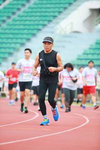 BIB: 
                            <button type="button" onclick="openModal(5884606)" class="btn btn-primary btn-sm float-right btn-popup" data-toggle="modal" data-target=".modal-high-quality">
                        <i class="fas fa-shopping-cart"></i> Add to Cart
                    </button>
                                            <button type="button" onclick="isThisMe(5884606, true)" class="btn btn-success btn-sm float-right btn-popup btn-isme hidden" data-toggle="tooltip" data-placement="bottom" title="นี่คือรูปของคุณใช่ไหม คลิกที่นี่เพื่อเอาเข้าอัลบั้ม">
                        <i class="fas fa-plus"></i> Add to album
                    </button>
                    <button type="button" onclick="isThisMe(5884606, false)" class="btn btn-warning btn-sm float-right btn-popup btn-isnotme hidden">
                        <i class="fas fa-ban"></i> Remove from album
                    </button>